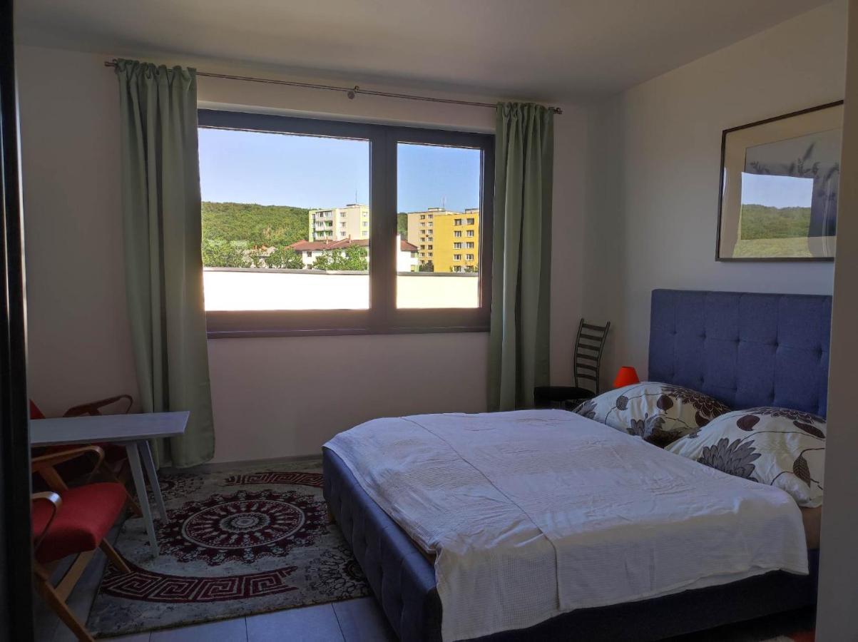 Apartamento Mezadler Košice Exterior foto