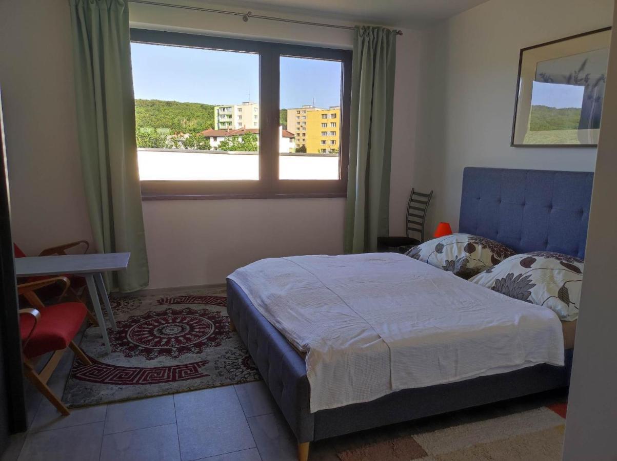 Apartamento Mezadler Košice Exterior foto